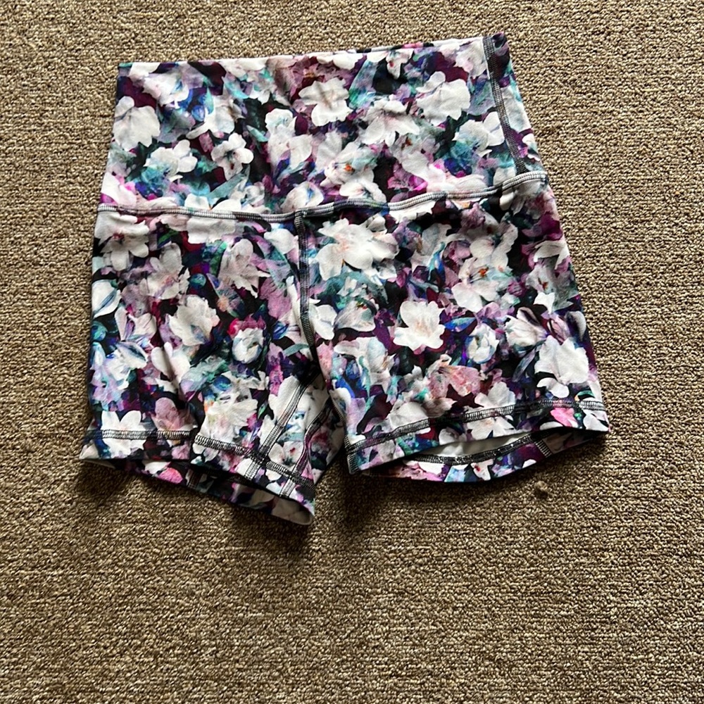 Lululemon align shorts